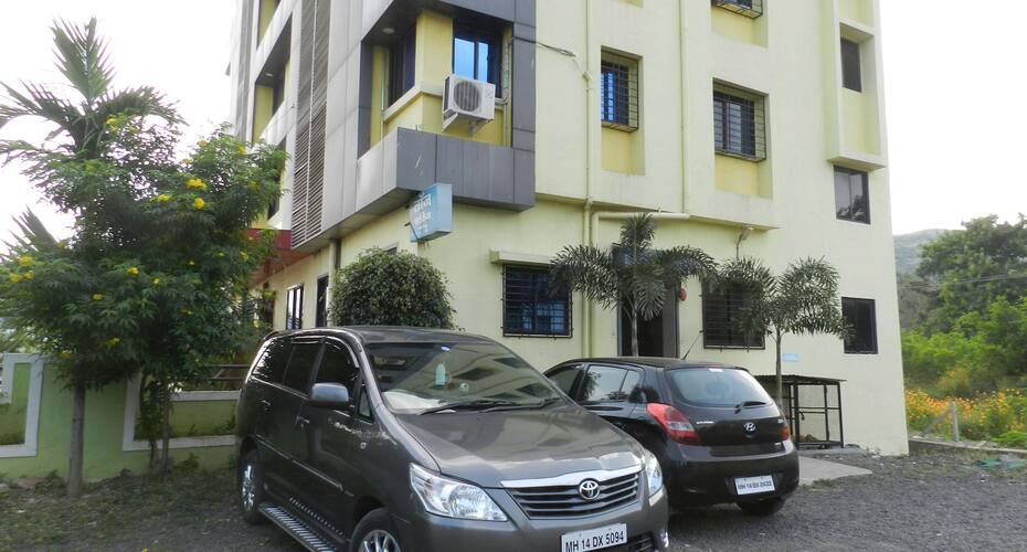 Hotel Sarthak, Pune 3